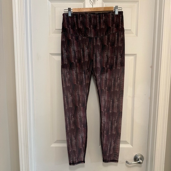 Like New Fabletics High-Waisted PureLuxe Mesh Legging - Picture 4 of 8